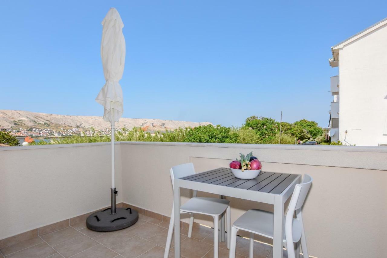 Villa Magena - Luxury Apartments In Pag Center Pag Town Exterior foto